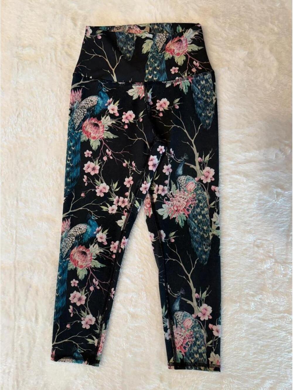 Women's Multi and Black Legging